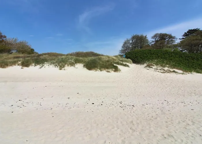 Eick - 800m From The Sea By Interhome